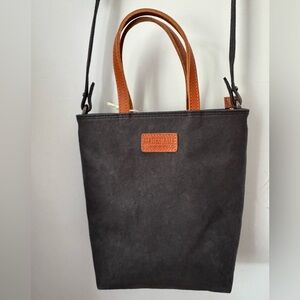 🆕 Uashmama - Nina Crossbody Bag - Black with Brown Straps